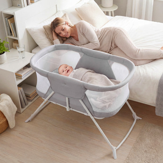 2 in 1 Baby Bassinet with Rocking Motion Foldable Bedside Sleeper with Breathable Mesh-Grey